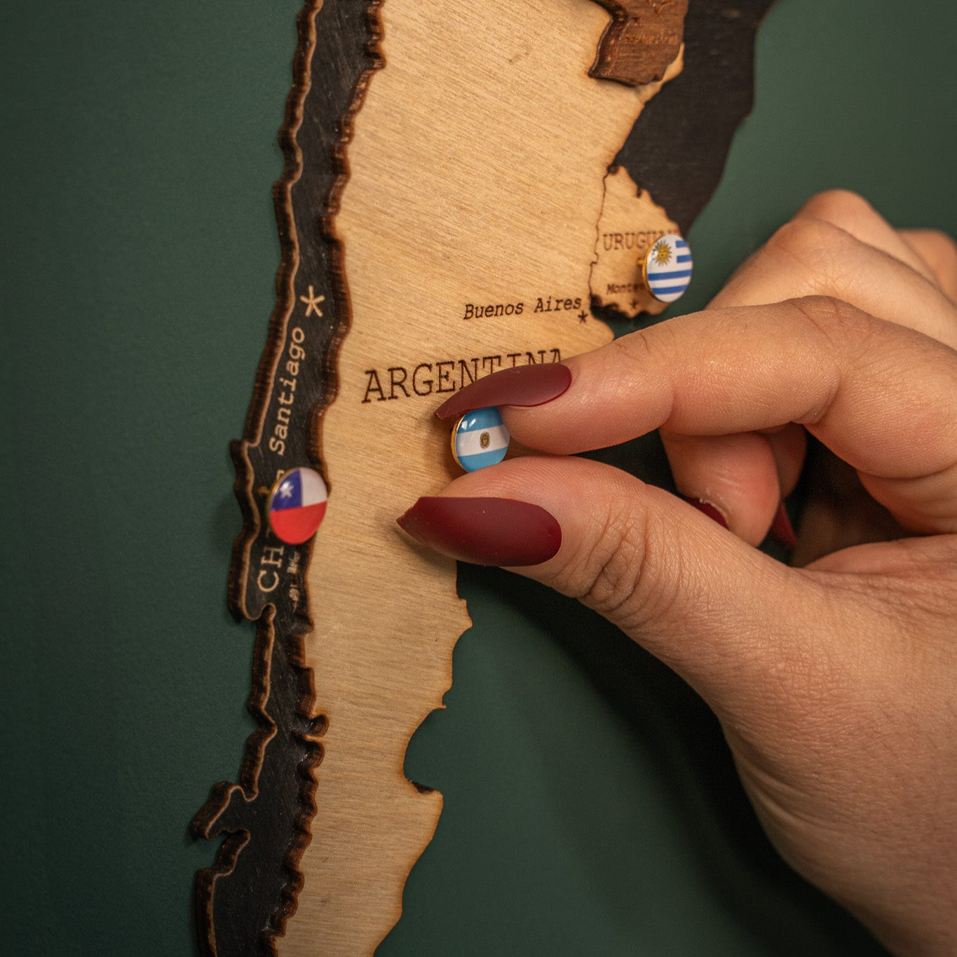 Precision details of obsidian edition wooden map wall decor